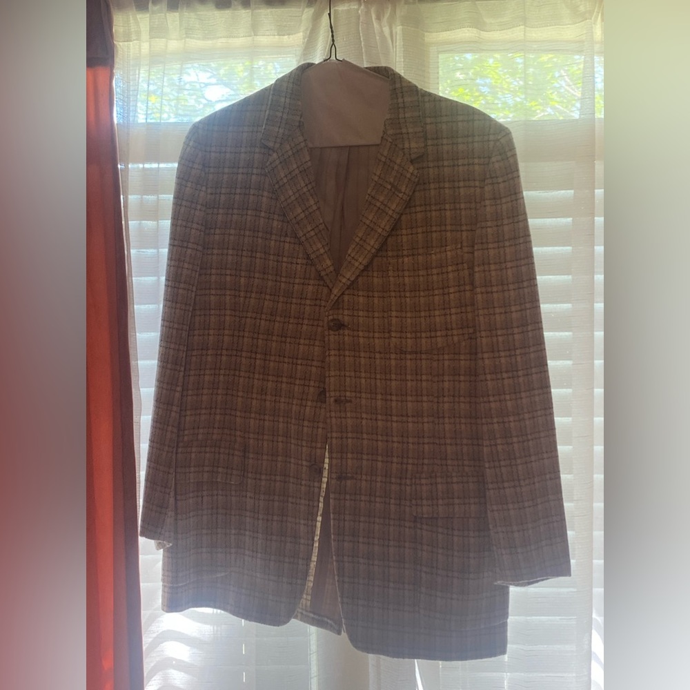 Men's Tailored-Fit Plaid Suit Jacket/BlazerBrown/Tweed Regular Size 36 or 38